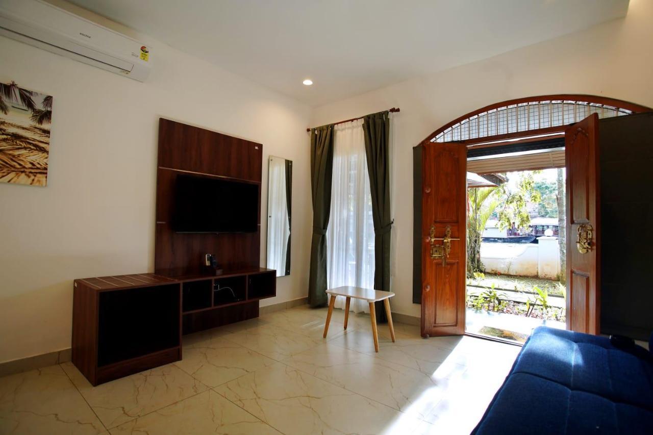 Bamboo Lagoon Backwater Front Resort Alappuzha Luaran gambar