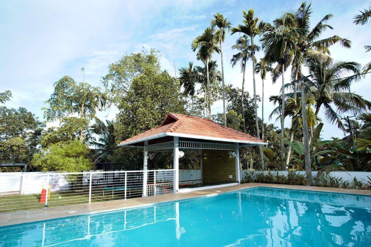 Bamboo Lagoon Backwater Front Resort Alappuzha Luaran gambar